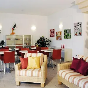 3* Couette-café Marinetta